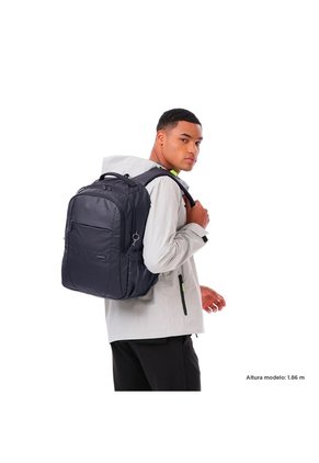 Morral Ejecutivo Porta PC 16" Wivetto 2.0 Negro Hombre