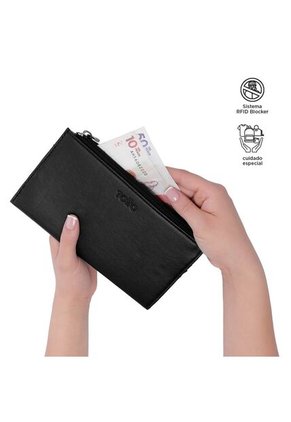 Billetera Larus En Pu Leather Con Rfid