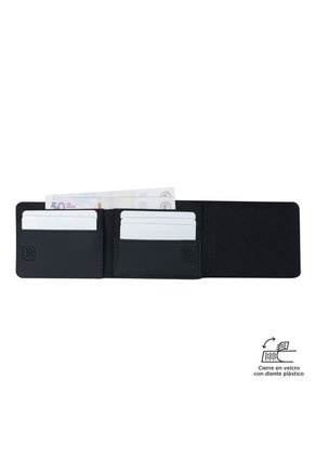 Billetera Ermac 3.0 Con RFID Blocker Negra Pequeña