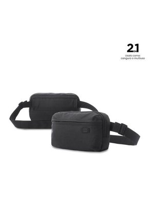 Riñonera Hombre Riva Mediana Color Negro