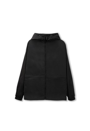 Chaqueta Casual Para Mujer Bruma Woman Liviana Negra