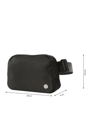 Riñonera Para Mujer Freya Negra