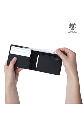 BILLETERA TOTTO VLIDERI 3.0 2 Talla N/A