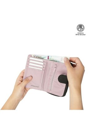 Billetera Daintty Con RFID Blocker Negra