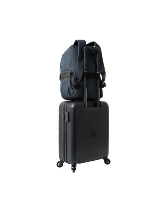 Morral Mochila Para Hombre Porta Pc Azul Wivetto Totto