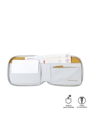 Billetera Contrast Mad Gris Pequeña