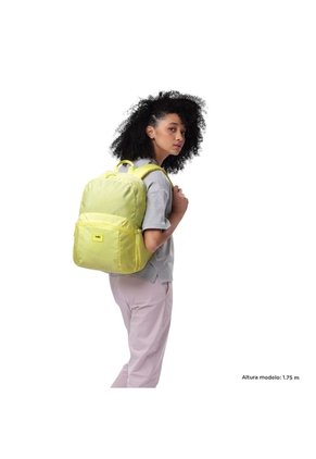 Morral Universitario Porta PC 14" Trik Amarillo Mujer