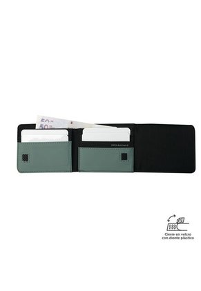 Billetera Ermac 3.0 Con RFID Blocker Negra