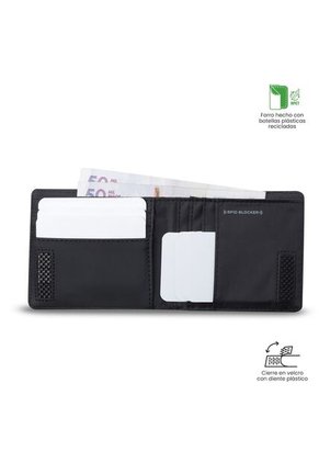 Billetera Para Hombre Dagoba 3.0 Con RFID Blocker Negra