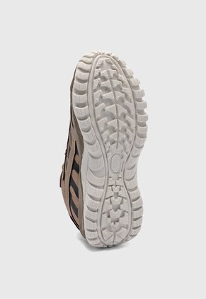 Tenis Trekk Camel
