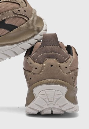 Tenis Trekk Camel