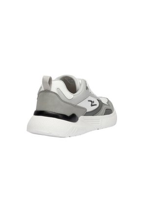 TENIS MILYR TREME
