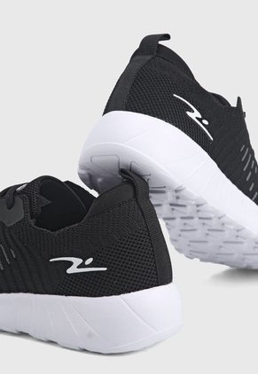Tenis Training Negro-Blanco TREME