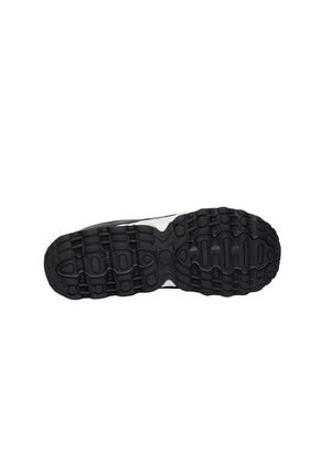 TENIS 8 AIR TREME