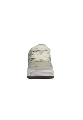 TENIS RUMBER TREME
