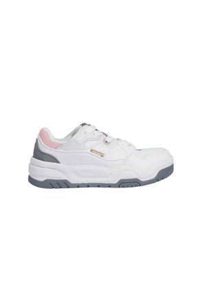 TENIS ALPER TREME