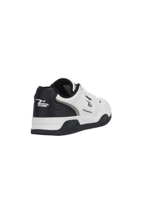 TENIS BRONKER TREME
