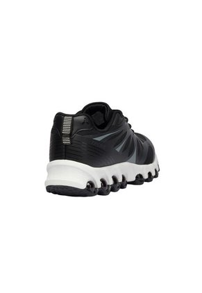 TENIS 8 AIR TREME