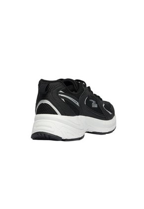 TENIS TR600 TREME