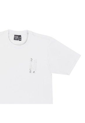 CAMISETA TRIADA HOMBRE 2205-26 Talla M
