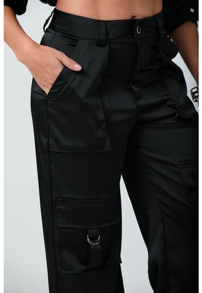 Pantalón Cargo Satinado Negro - Trucco's