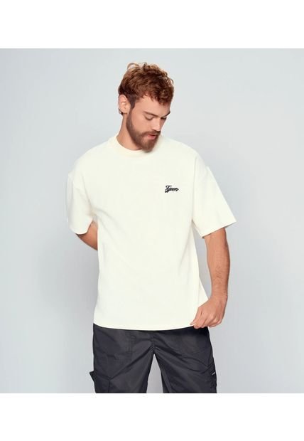 Camiseta Con Cuello Tejido Para Hombre Typer