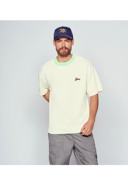 Camiseta Con Cuello Tejido Para Hombre Typer