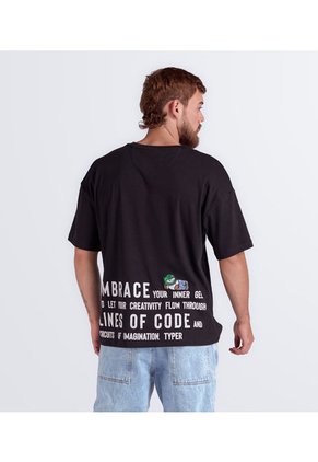 Camiseta Oversize Estampada Typer