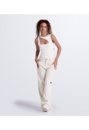 Body Slimfit Con Cortes Typer