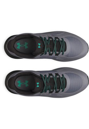 Tenis Hombre Under Armour CHARGED BANDIT TR 3 Gris Under Armour