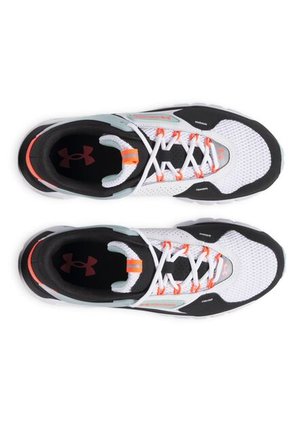 Tenis Sportstyle UA Summit Trek Hombre 3028345-105-022 Under Armour