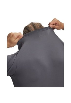 Camiseta Hombre Under Armour VANISH ENERGY SS Gris Under Armour