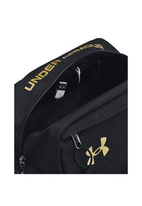 Bolso Hombre UNDER ARMOUR UA CONTAIN TRAVEL KI Negro Under Armour