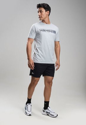 Pantaloneta UNDER ARMOUR Tech 7In Negro