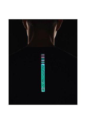 CAMISETA HOMBRE RUN ANYWHERE BRZ TEE 1375267-001-N11 Under Armour