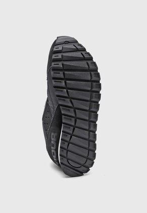Tenis UNDER ARMOUR Essential Runner Negro