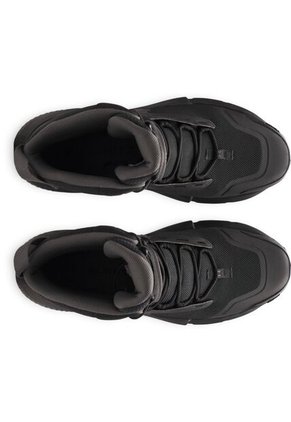 Tenis Outdoor Hombre Under Armour CHARGED VALSETZ Negro Under Armour