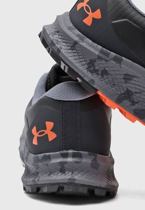 Tenis UNDER ARMOUR Charged Bandit TR 3 Negro