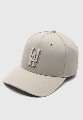 Gorra UNDER ARMOUR Training Beige