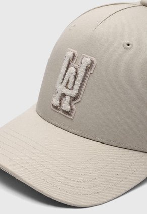 Gorra UNDER ARMOUR Training Beige