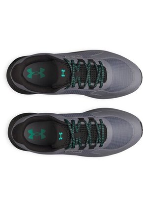 Tenis Hombre Under Armour CHARGED BANDIT TR 3 Gris Under Armour