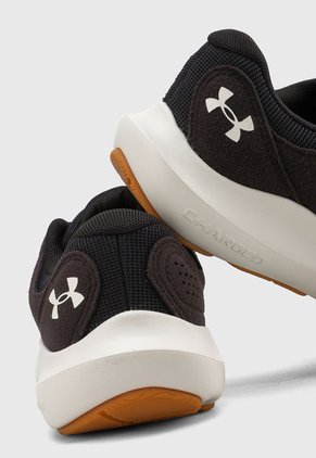 Tenis UNDER ARMOUR  Charged Versurge Negro
