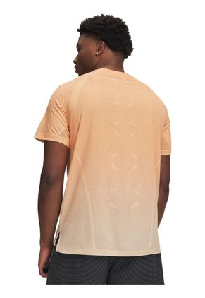 Short Hombre UNDER ARMOUR HALO RUN SHORTSLEEVE Naranja Under Armour