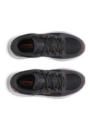 ZAPATILLAS UNDER ARMOUR HOMBRE VERSURGE - 3028372-003