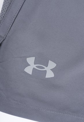 Pantaloneta Running UNDER ARMOUR Launch 7 Gris