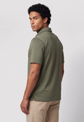 Polo Golf UNDER ARMOUR Tech Verde Oliva