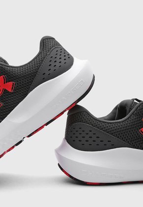 Tenis UNDER ARMOUR Charged Surge 4 Negro