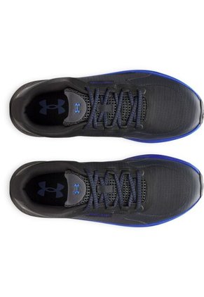 Tenis Running Hombre Under Armour CHARGED BANDIT TR 3 Gris Under Armour