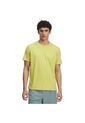 Camiseta Hombre Under Armour LNCH ELT SHORTSLEEVE Amarillo Under Armour de Under Armour