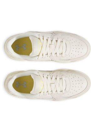 Tenis Hombre UNDER ARMOUR COURT ANATOMIX SUEDE Marron Under Armour